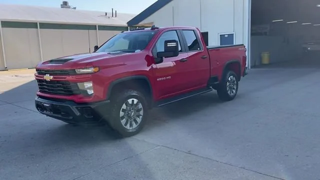 Used 2025 Red Hot Chevrolet Custom image 4