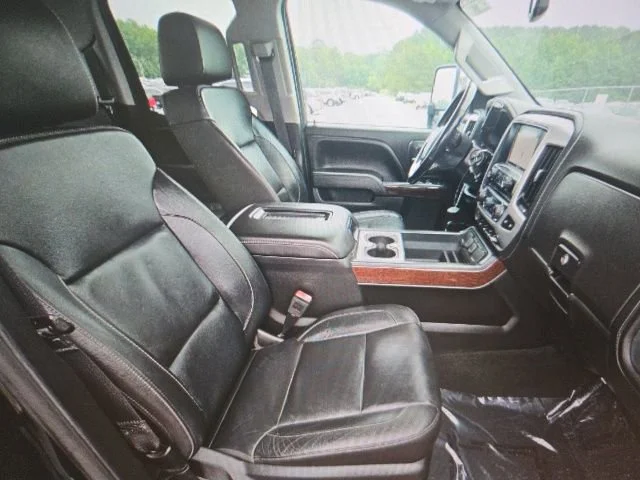 2018 GMC Sierra 2500HD SLT - Photo 8