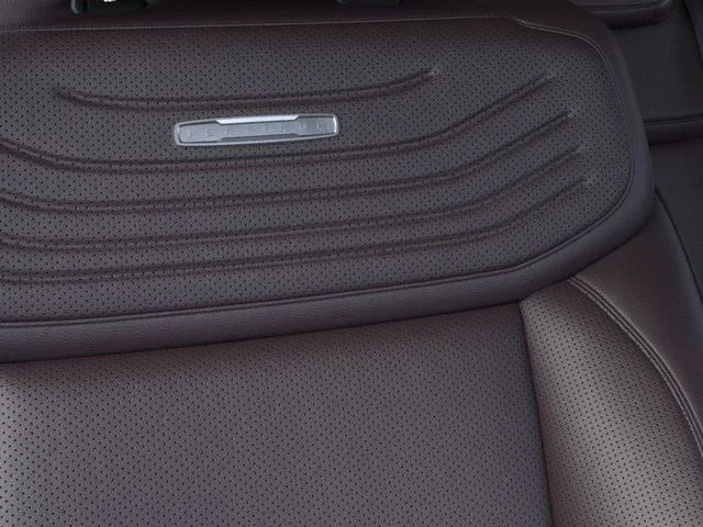 New 2025 Star White Metallic Tri-Coat Ford Platinum® image 16