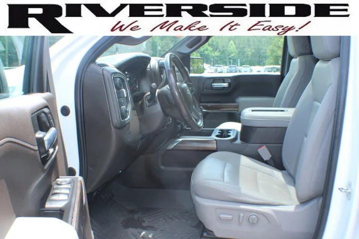 Used 2021 Summit White Chevrolet LT Trail Boss image 13