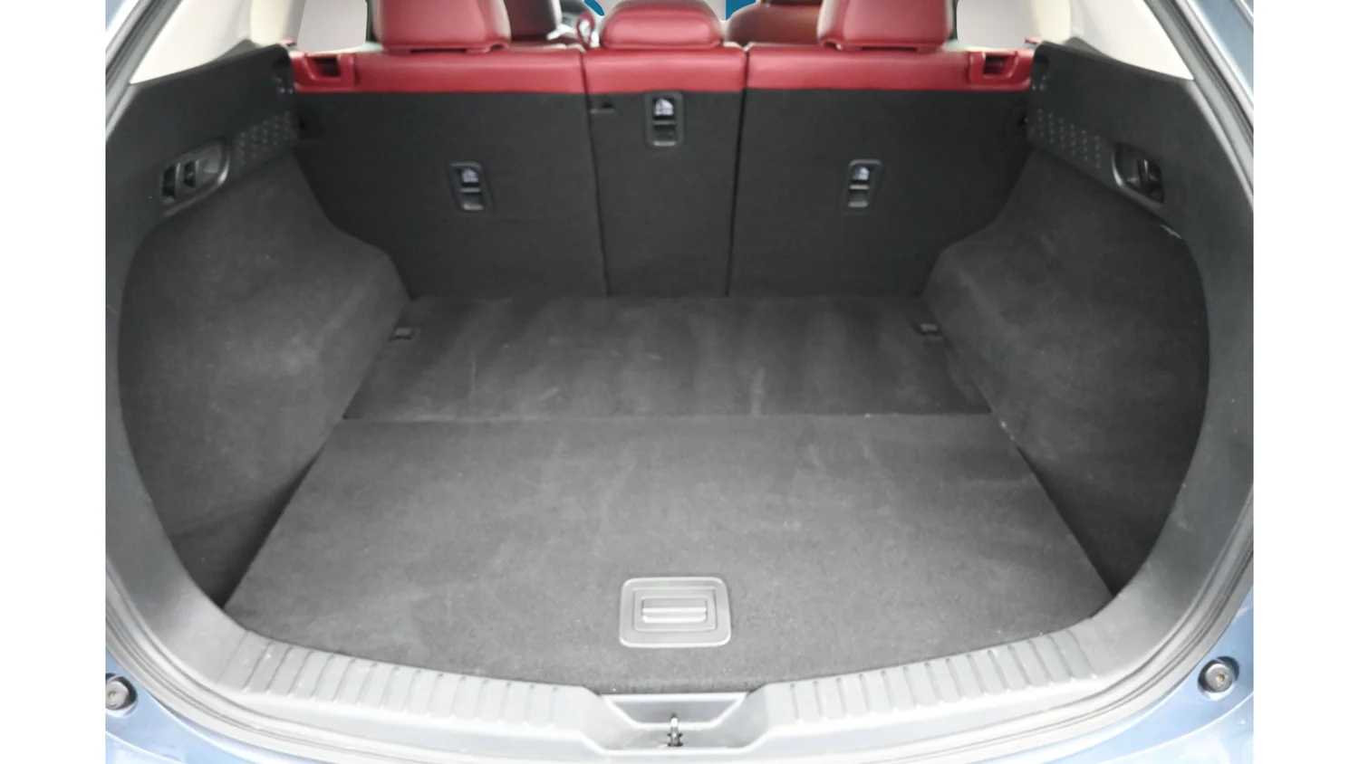 Used 2023 Gray Mazda 2.5 S Carbon Edition image 33