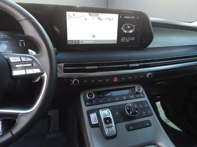 Used 2025 White Hyundai XRT image 19