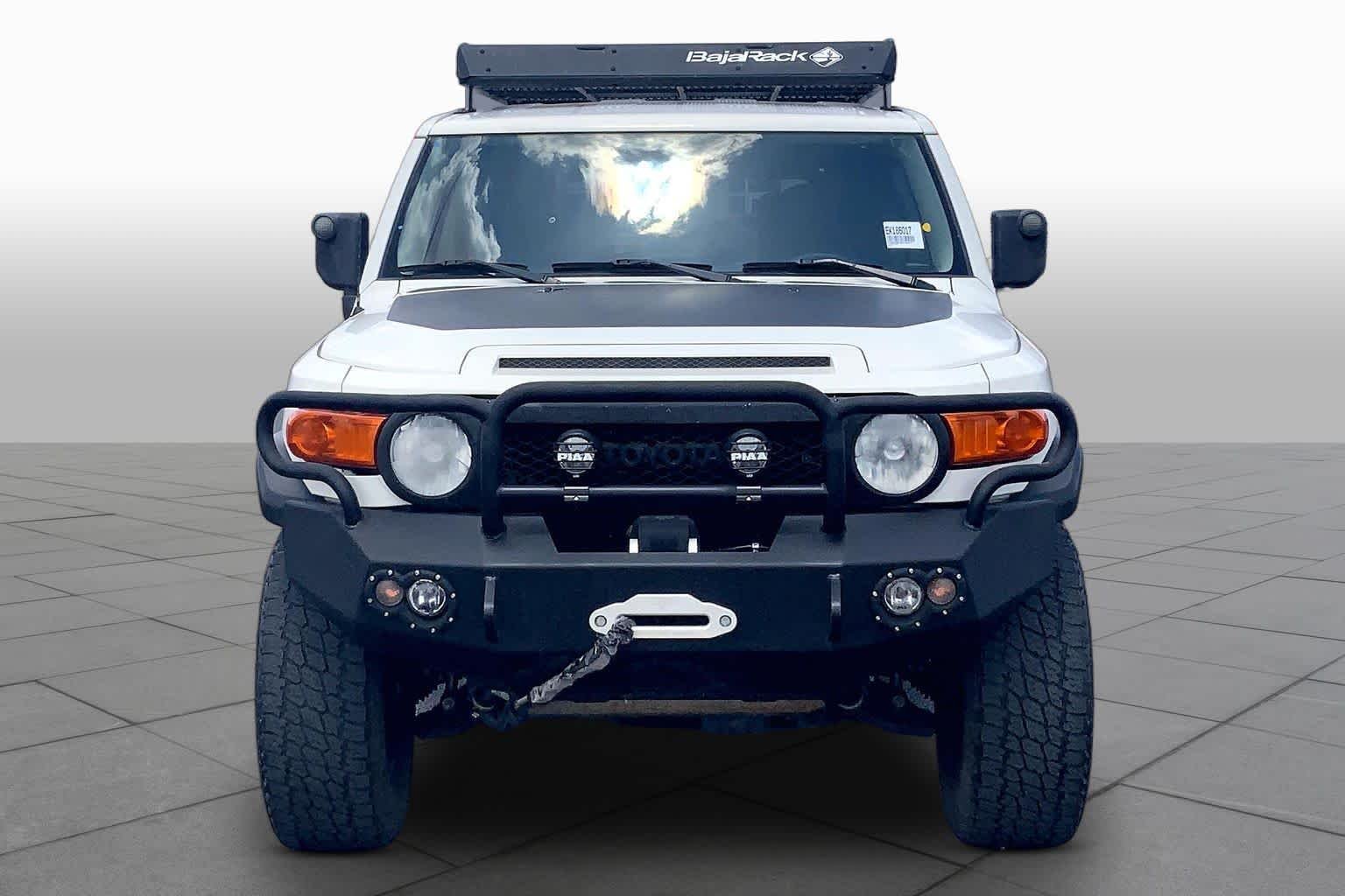 Pre-Owned 2014 Toyota FJ Cruiser