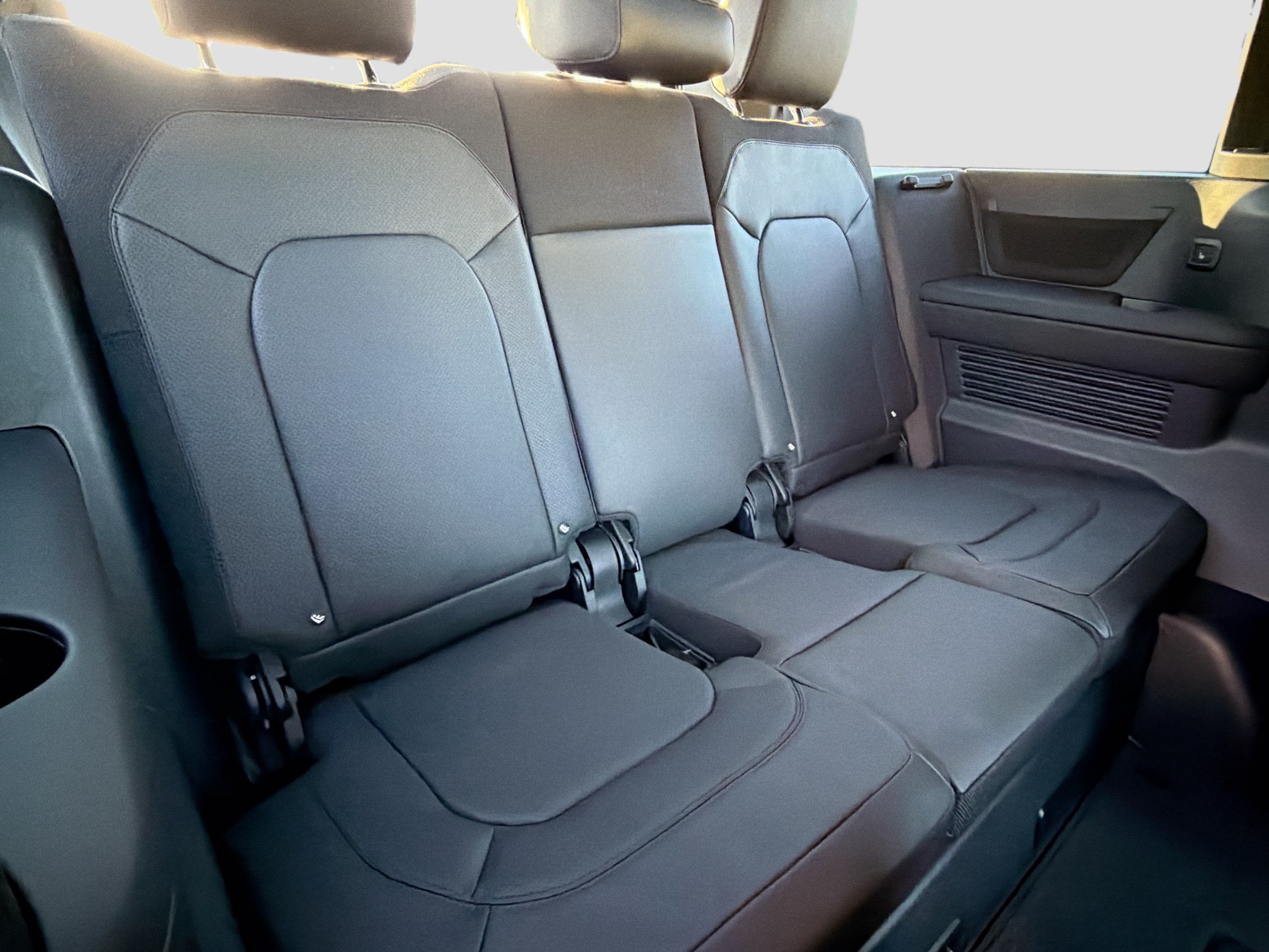 2026 Land Rover Defender V8 - Photo 20