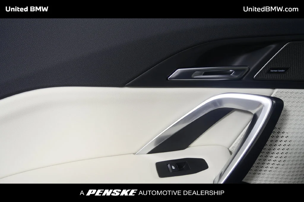 New 2027 Night Dusk Blue Metallic BMW xDrive28i image 13