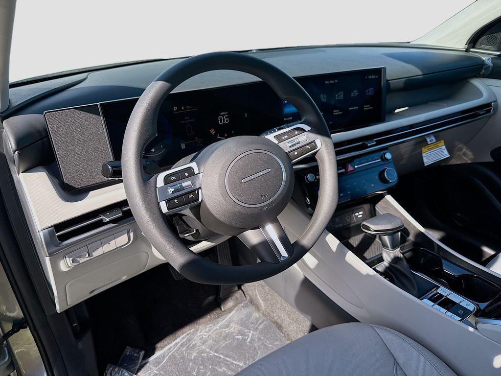 New 2026 Shimmering Silver Hyundai SEL FWD image 7