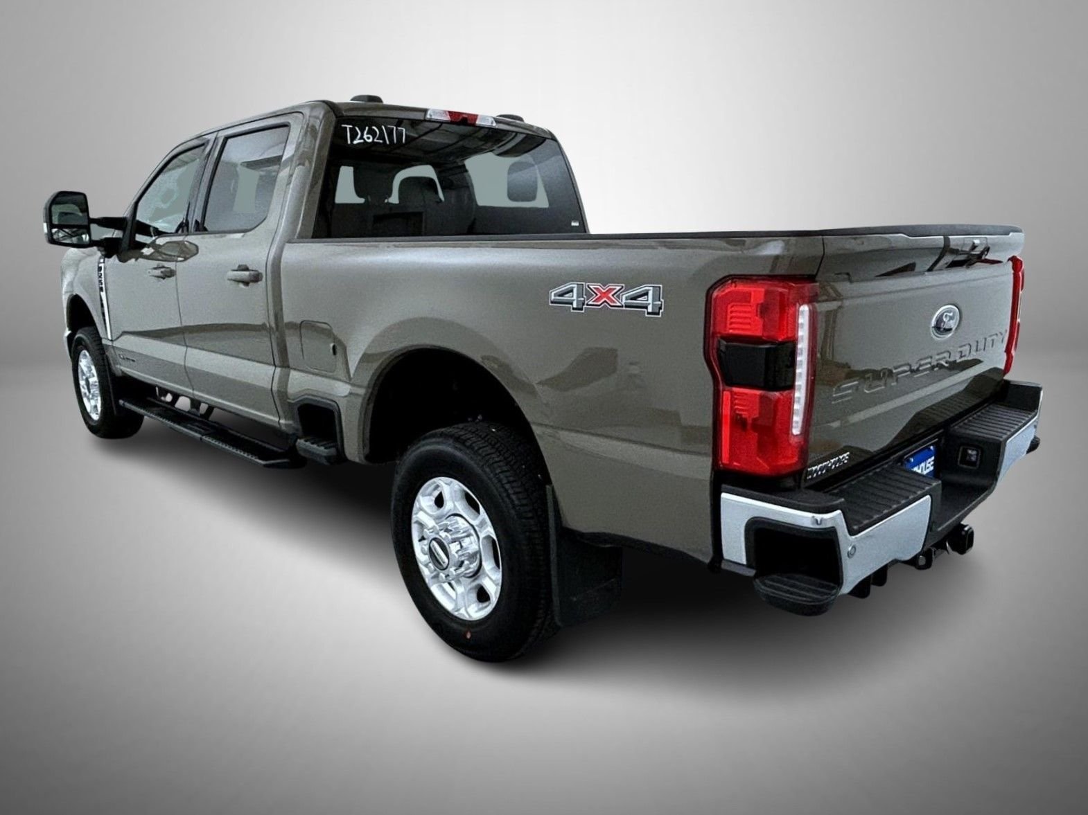 New 2026 Marsh Gray Ford XLT image 5