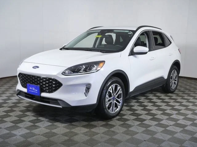 Certified Used 2022 White Ford SEL image 5