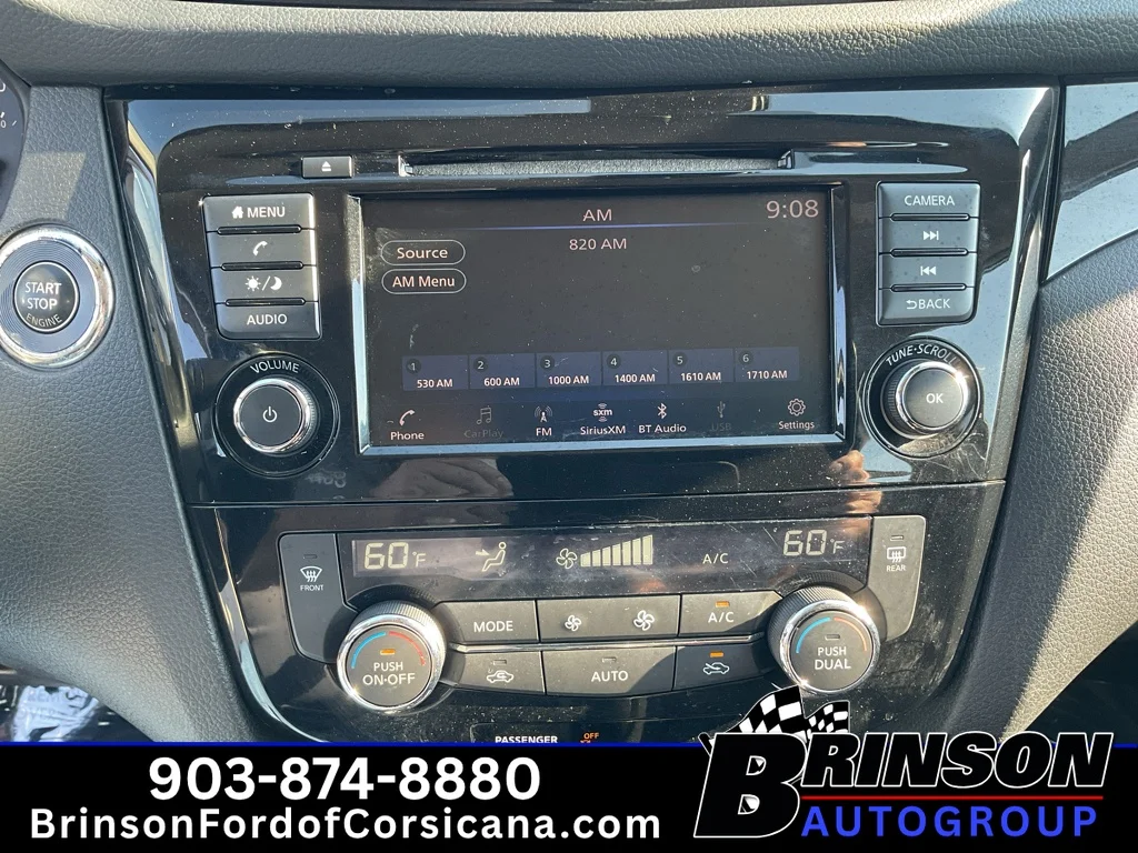 Used 2021 Gun Metallic Nissan SV image 27