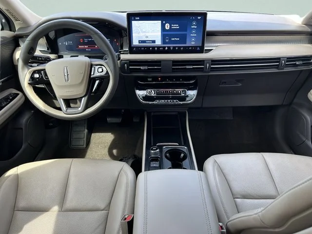Used 2024 Blue Lincoln Premiere image 21