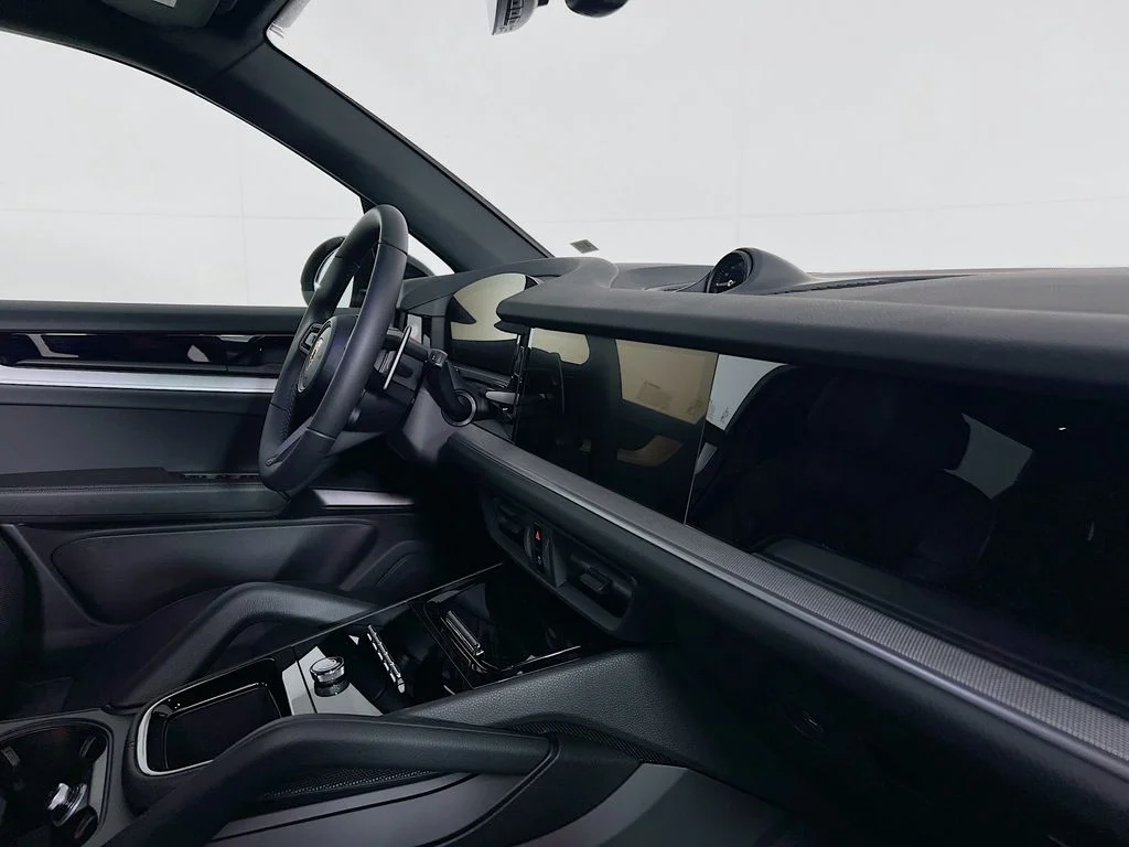 New 2026 Black Porsche S image 31