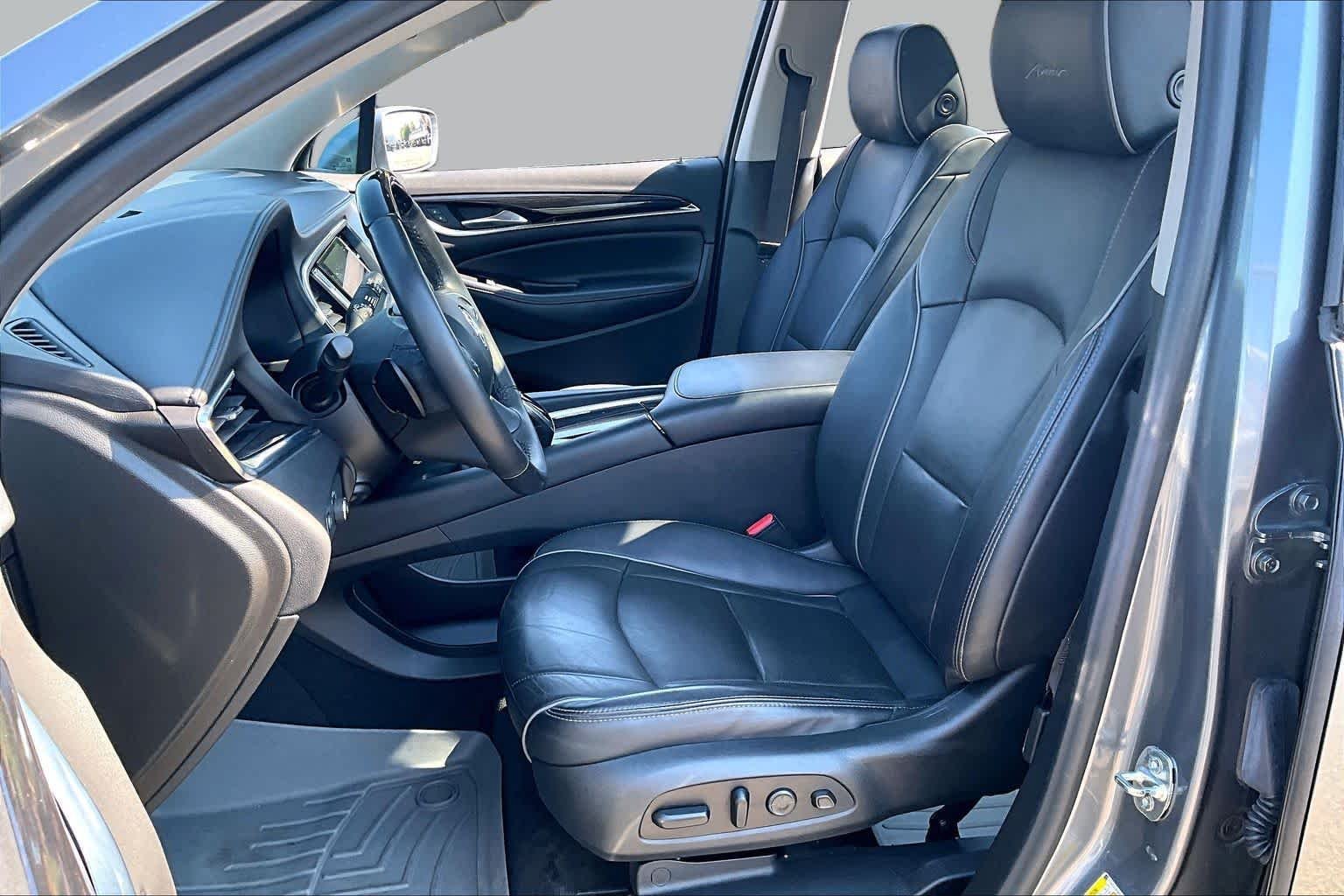 Pre-Owned 2020 Buick Enclave Avenir