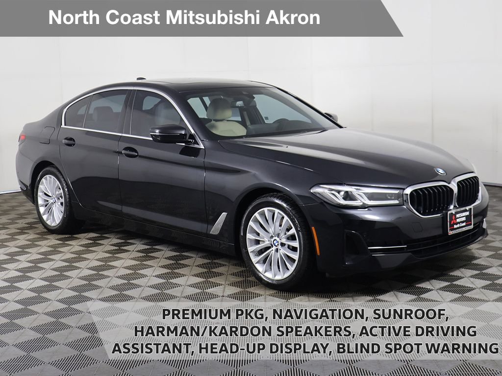 2022 BMW 5 Series 530i xDrive Sedan's photo