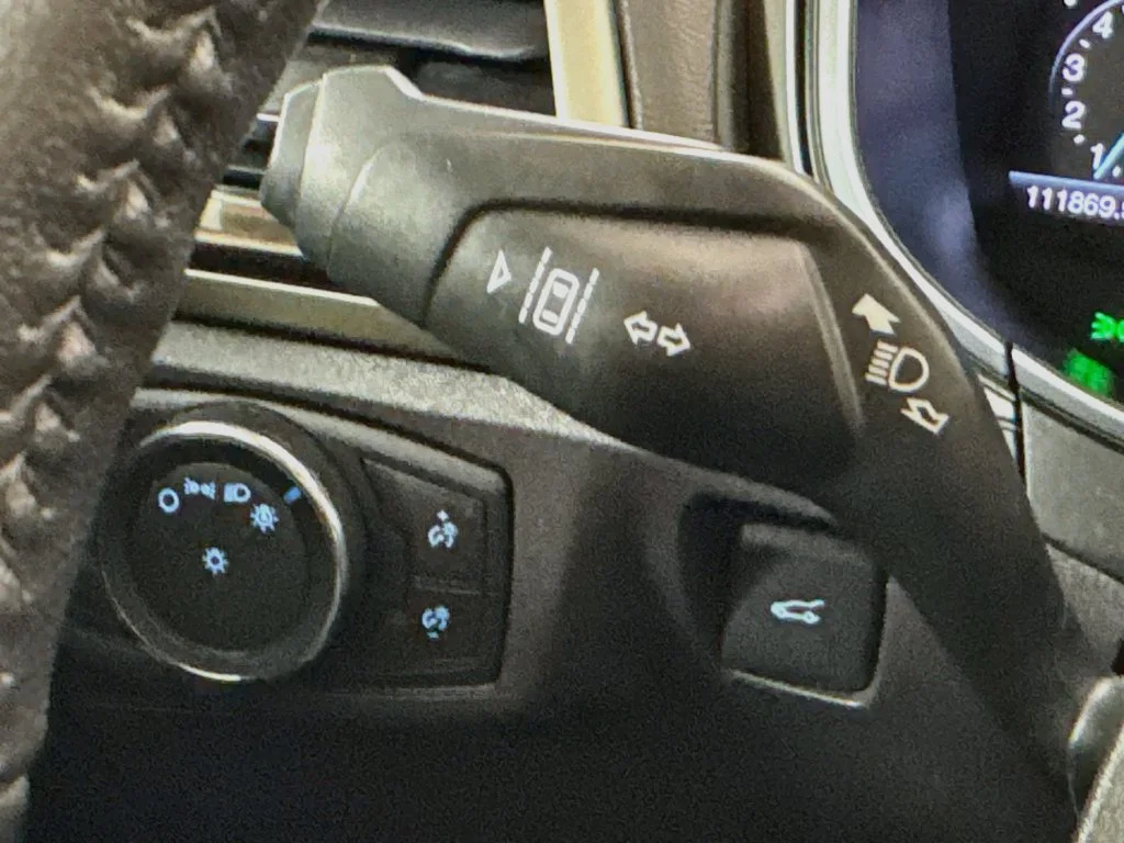 Used 2016 White Ford SE image 12