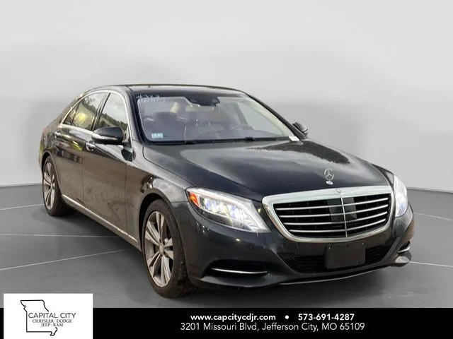 2015 Mercedes-Benz S-Class S550 4MATIC's photo