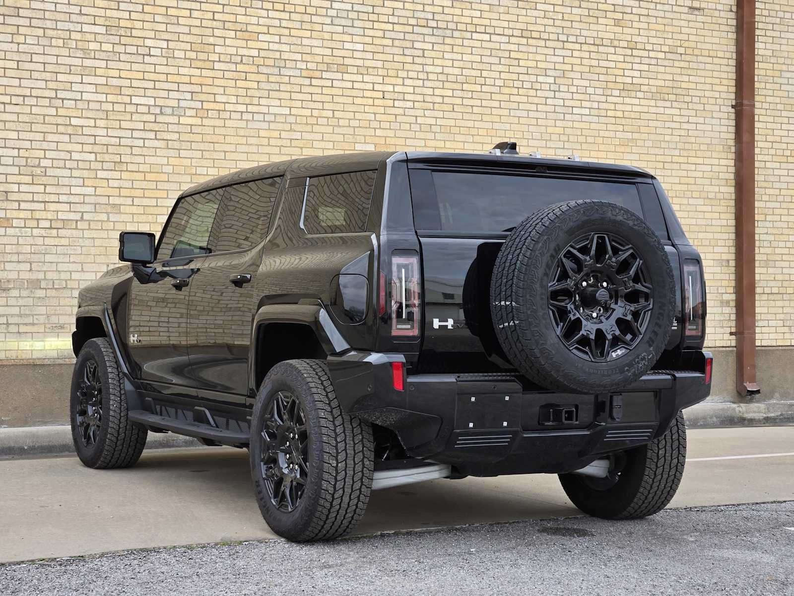 2026 GMC HUMMER EV 2X - Photo 4