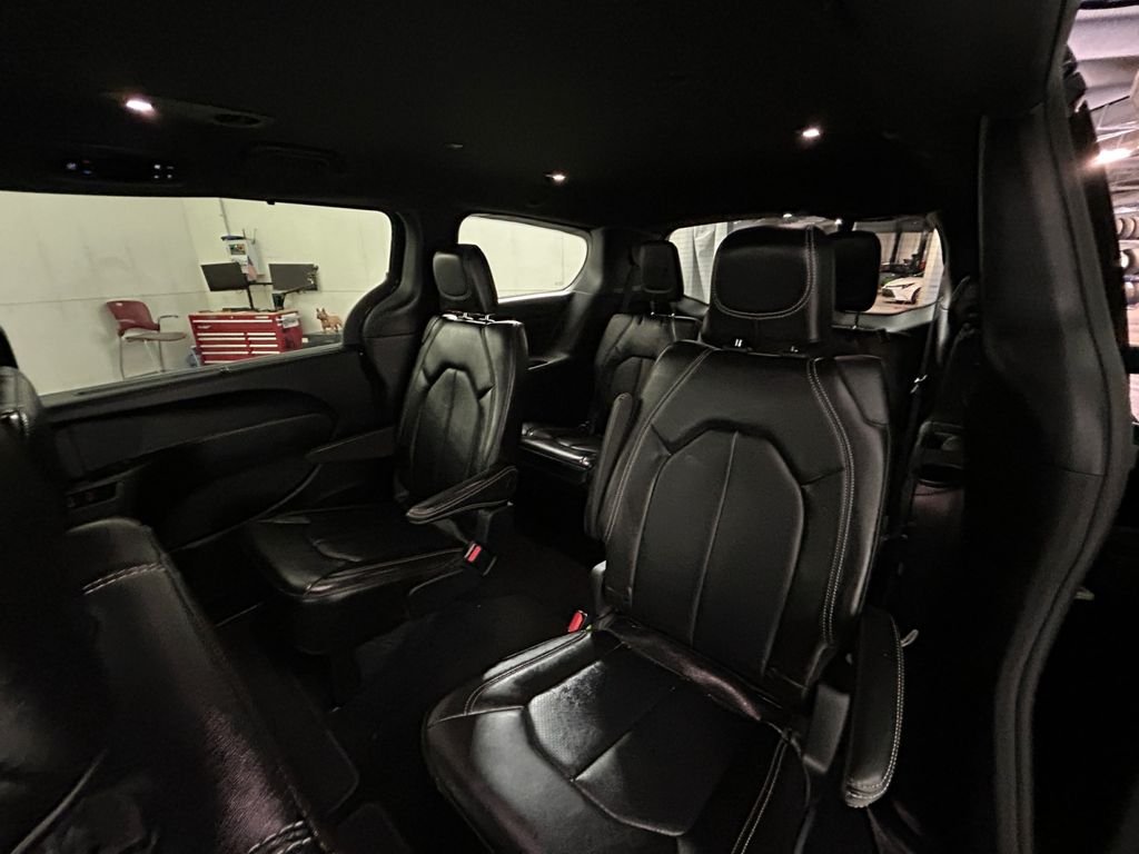 Used 2026 Black Chrysler Select image 19