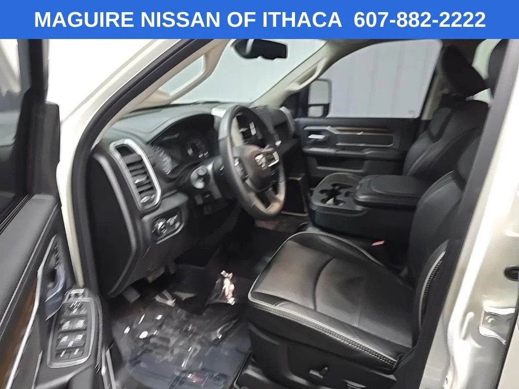 Used 2024 White Ram Laramie image 28
