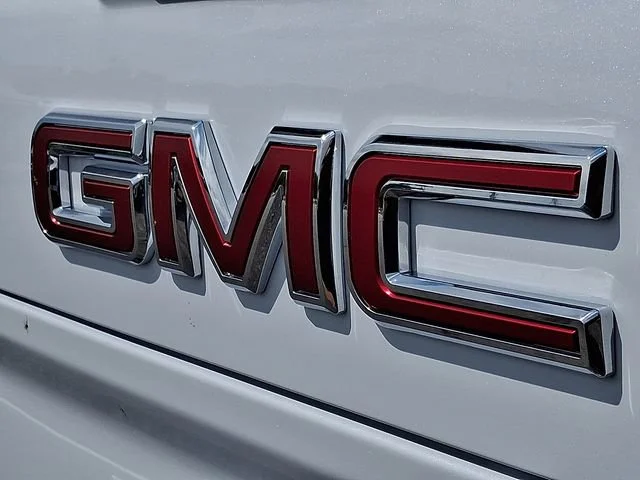 New 2026 Glacier White Tricoat GMC Denali image 25