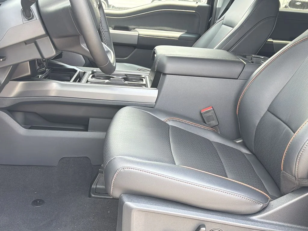New 2026 Black Ford Lariat image 28