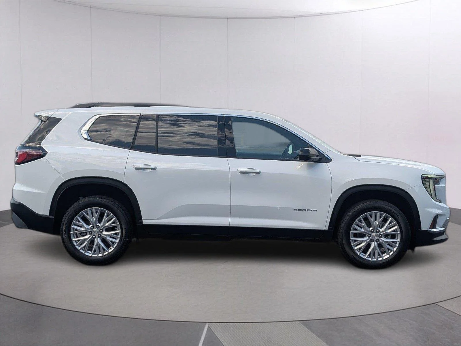 New 2027 Summit White GMC Elevation image 6