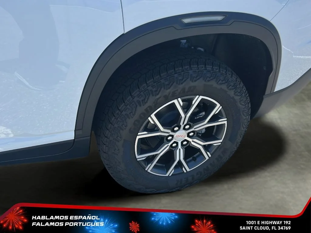 New 2026 Summit White GMC AT4 image 34