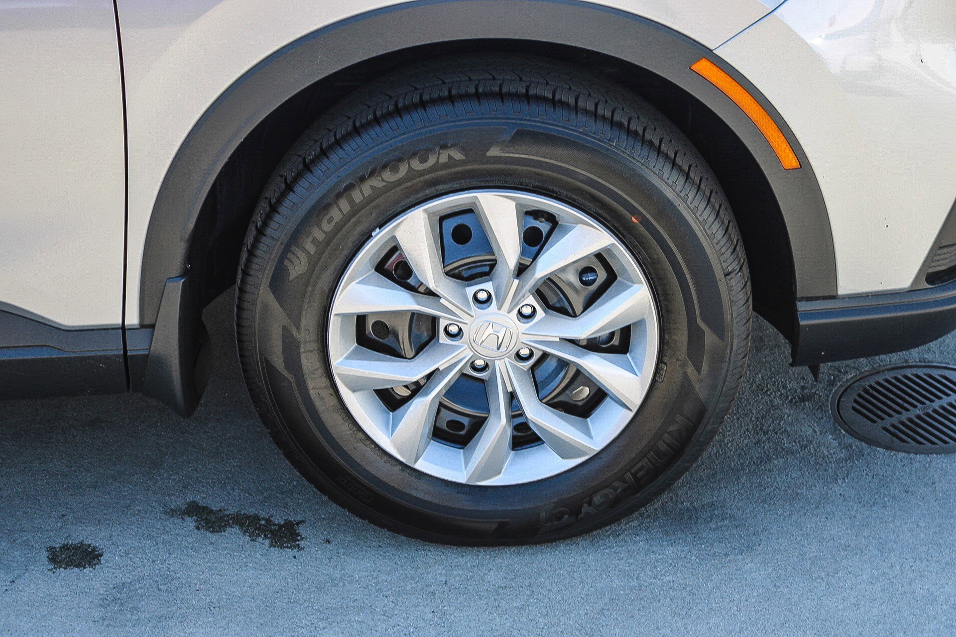 2026 Honda CR-V LX - Photo 10