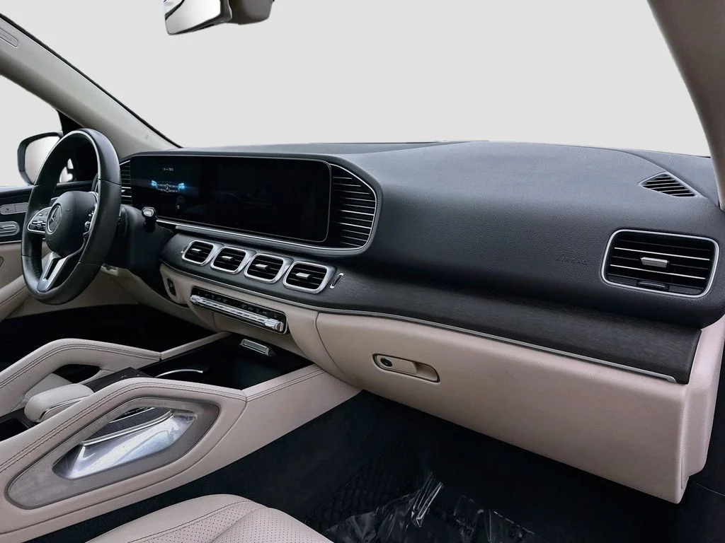 Used 2020 Polar White Mercedes-Benz GLE 350 image 30