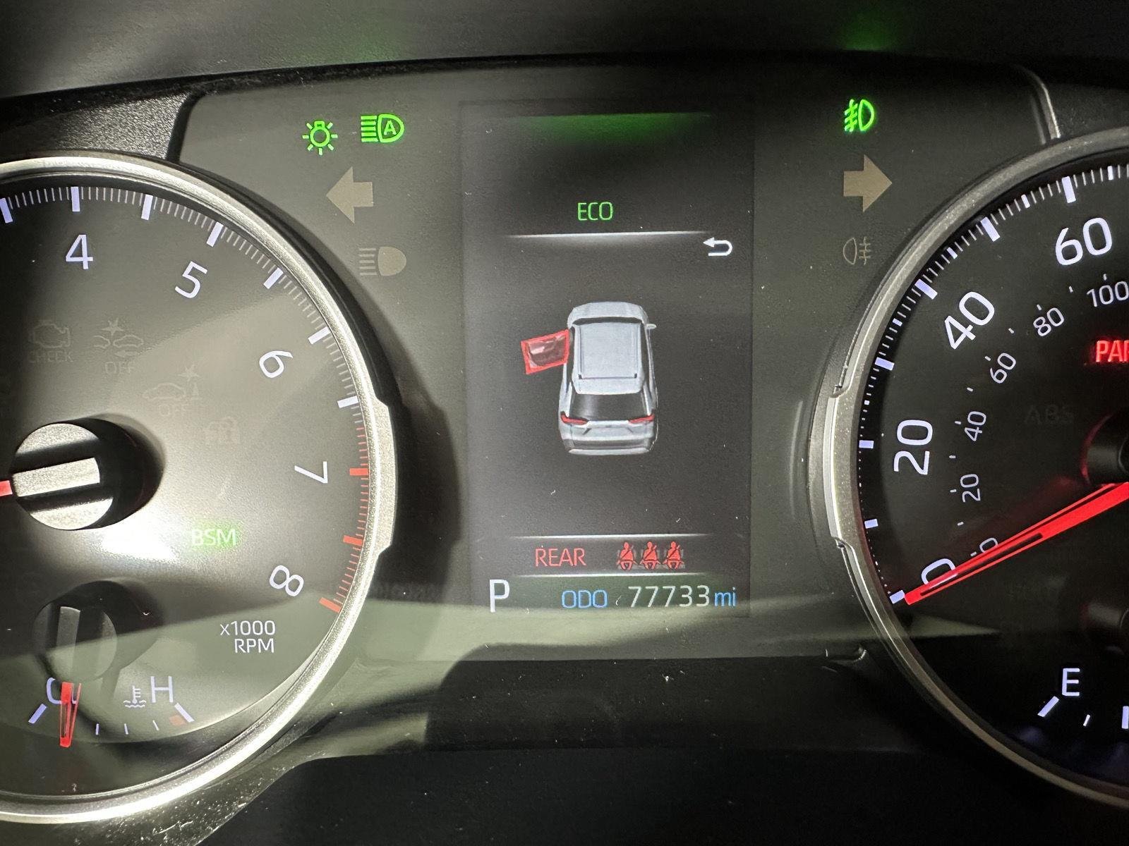 Used 2019 Lunar Rock Toyota XLE image 18