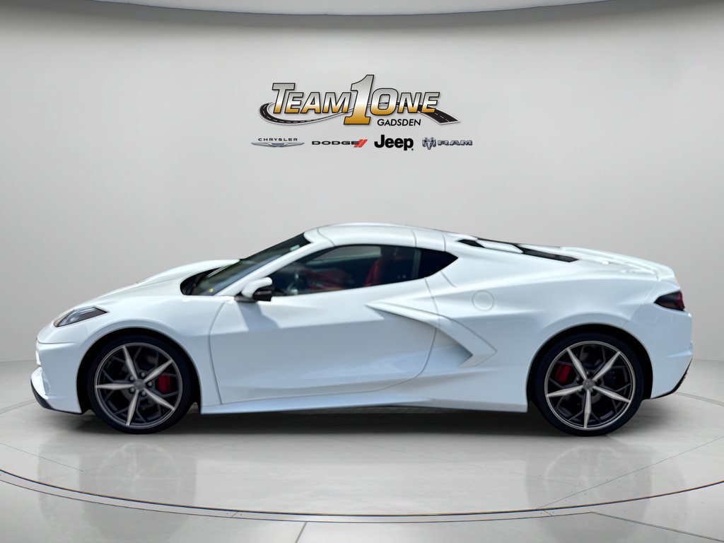 Used 2022 Arctic White Chevrolet 2LT image 8