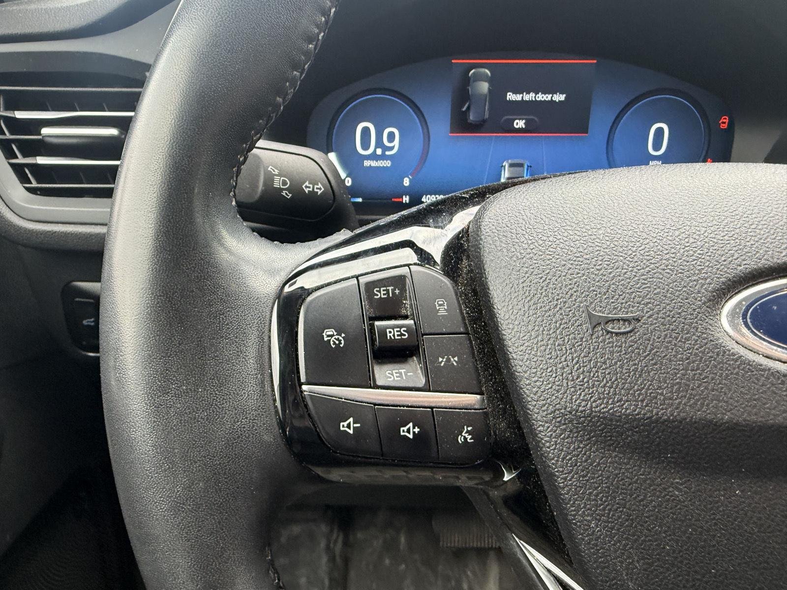 Used 2023 Iconic Silver Ford Active image 11