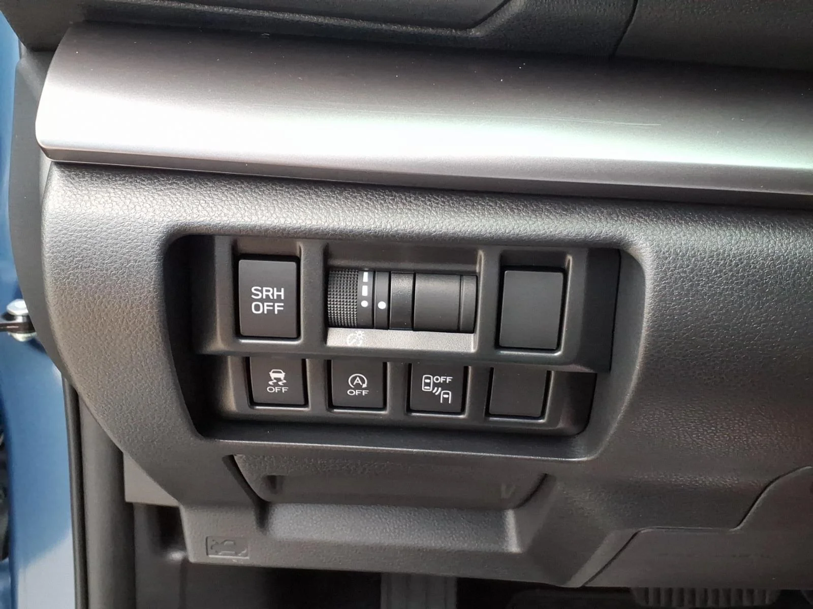 Used 2021 BLUE Subaru Limited image 7