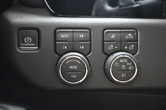 Used 2026 White Chevrolet LT Trail Boss image 24