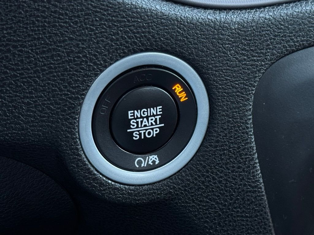 2023 Dodge Charger SXT - Photo 25