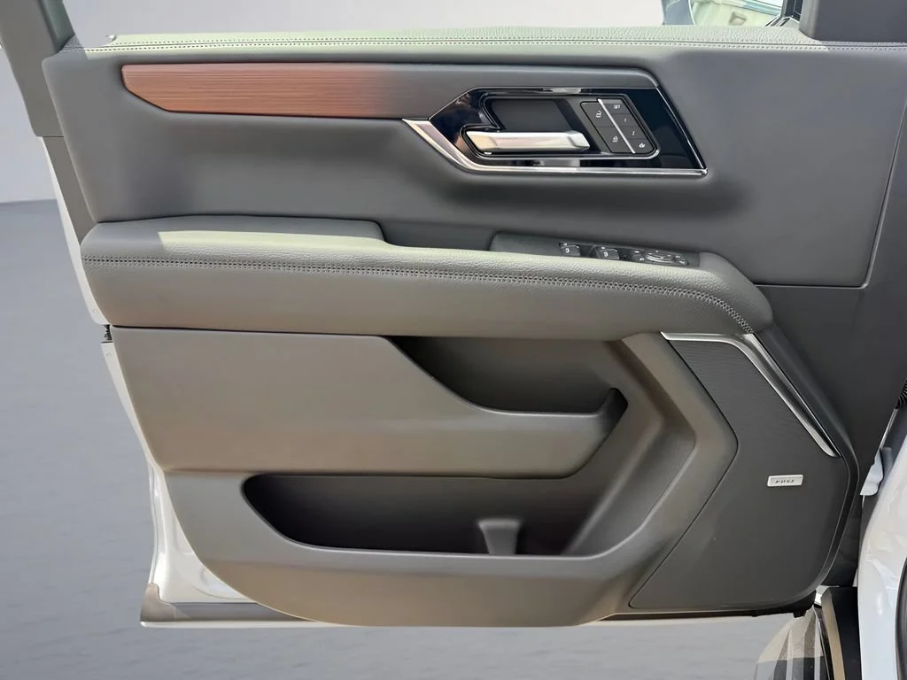 New 2026 Glacier White Tricoat GMC Denali image 31