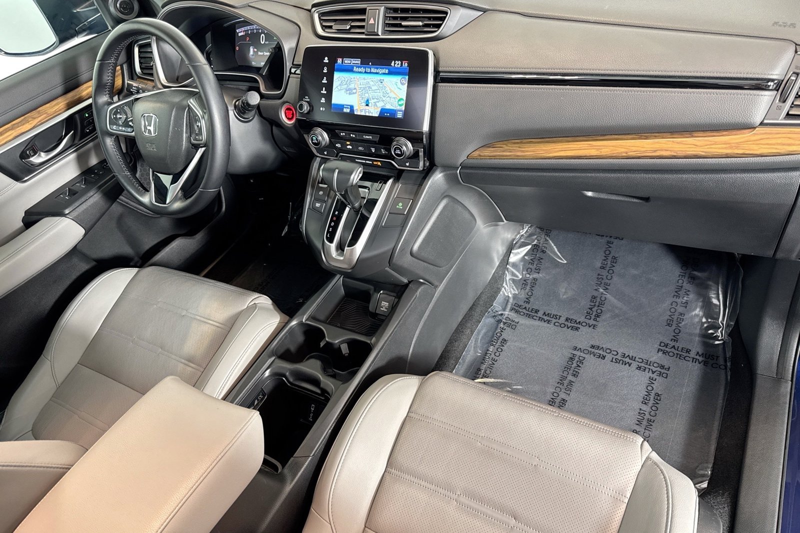 Used 2018 Obsidian Blue Pearl Honda Touring image 28
