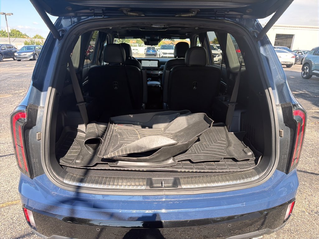 Used 2024 Black Kia SX-Prestige X-Line image 26