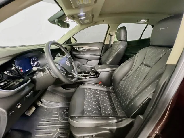 Used 2023 Red Buick Avenir image 9