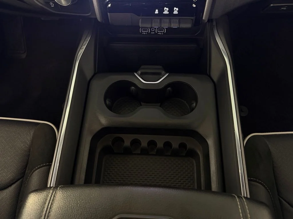 Used 2025 White Ram Laramie image 21