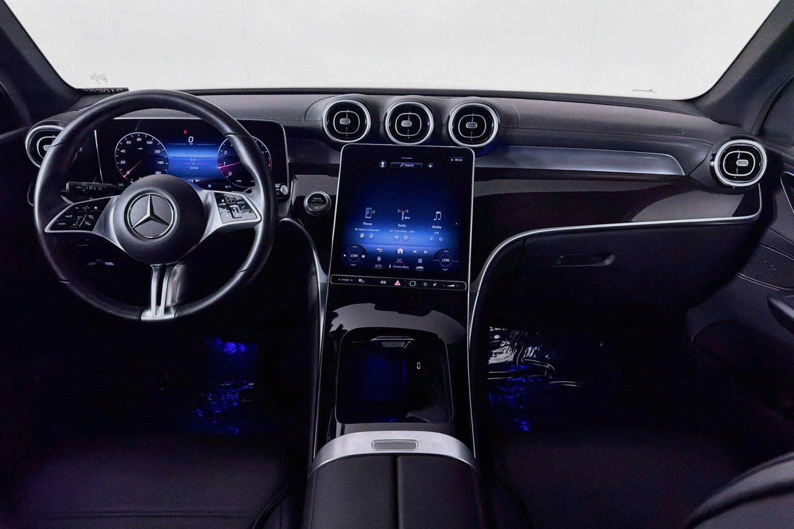 Used 2023 Black Mercedes-Benz 300 image 4