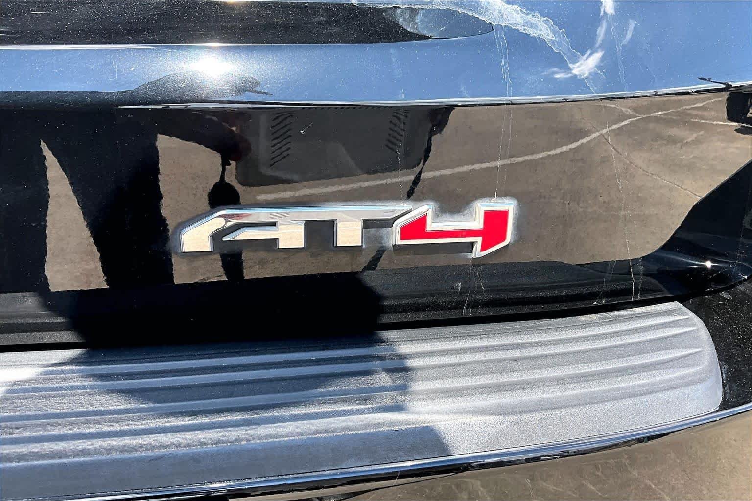 Used 2021 Onyx Black GMC AT4 image 10
