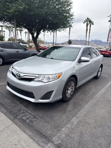 2014 Toyota Camry LE