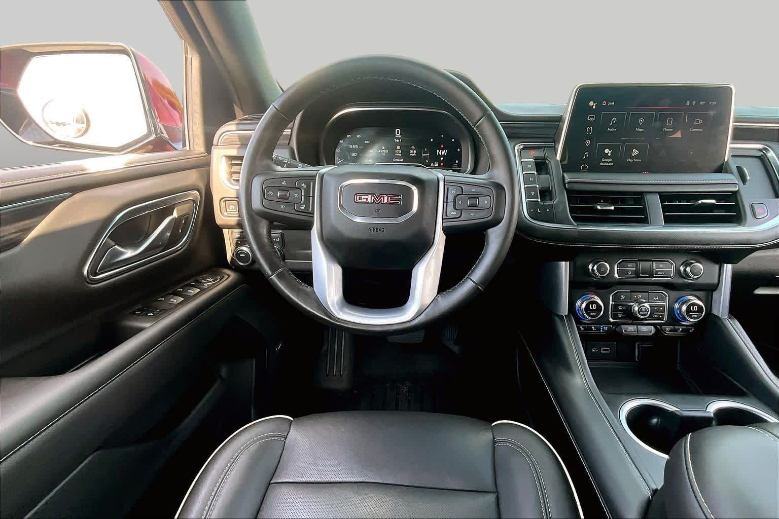 Used 2022 Cayenne Red Tintcoat GMC SLT image 6