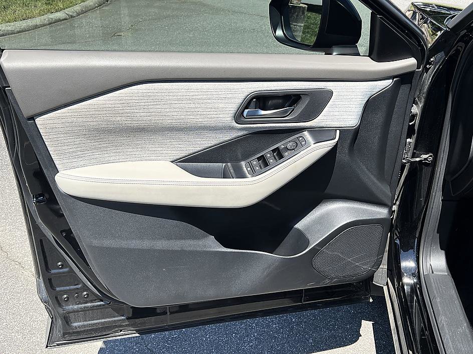 Certified Used 2023 Super Black Nissan SV image 19
