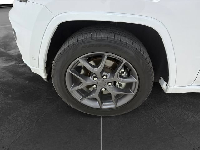 Used 2021 White Jeep 80th Anniversary image 9
