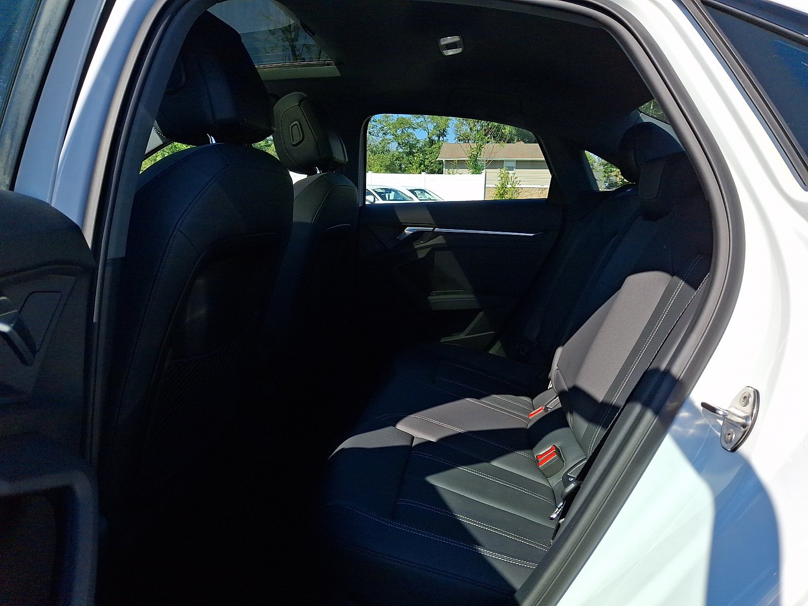 Used 2023 Glacier White Metallic   2Y2y Audi Premium image 10