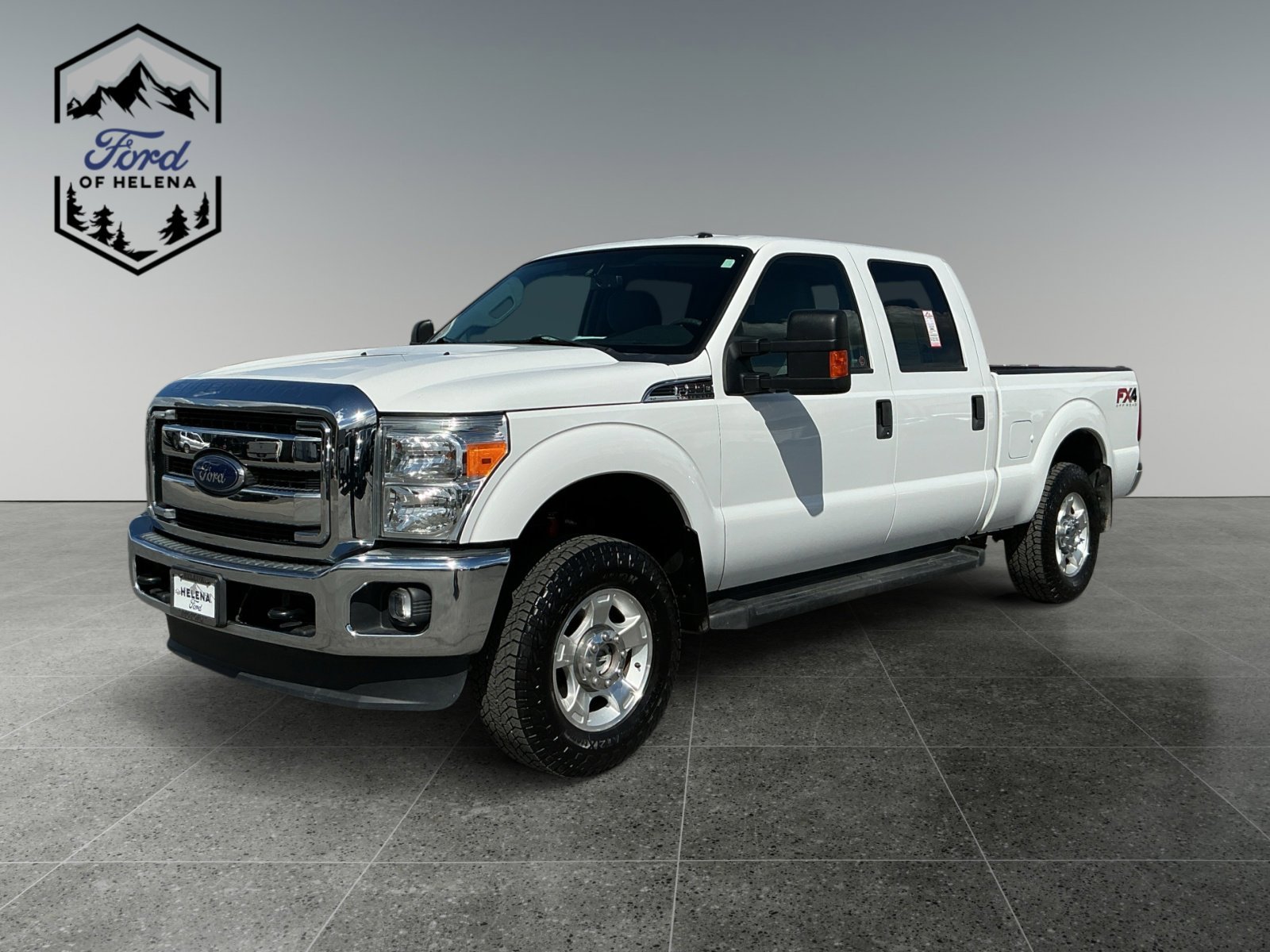 2016 Ford F-250 XLT 4x4 Crew Cab 156 in's photo