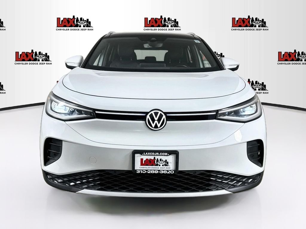 Used 2021 White Volkswagen Pro S image 2