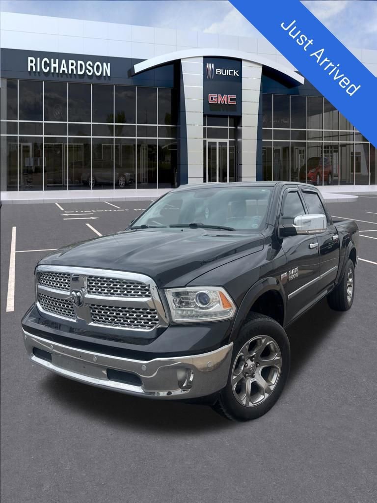 2017 RAM 1500 Laramie 4x4 Crew Cab 5'7's photo