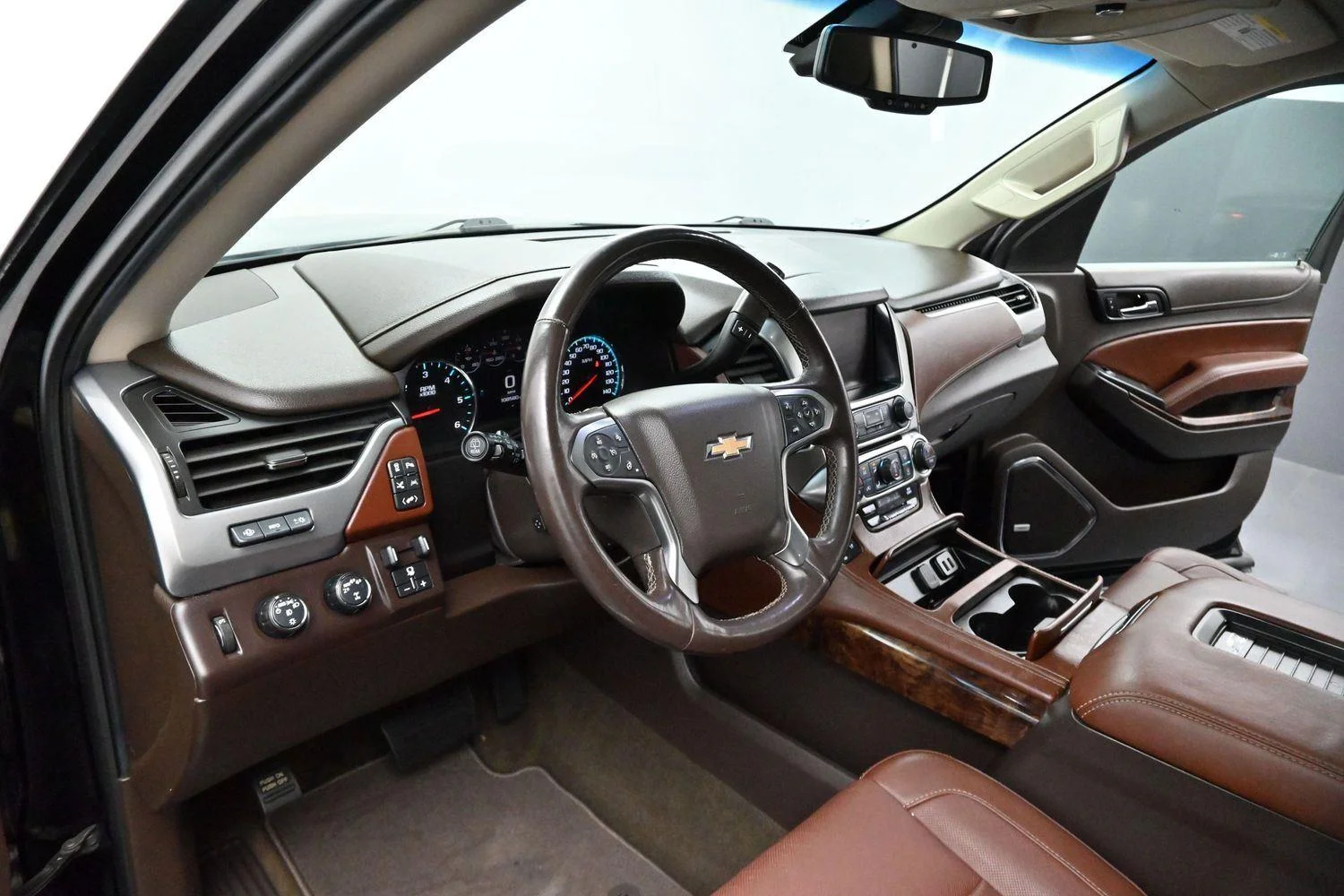 Used 2018 Black Chevrolet Premier image 13